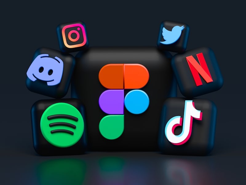 10 Ways to Use Social Media for Storytelling